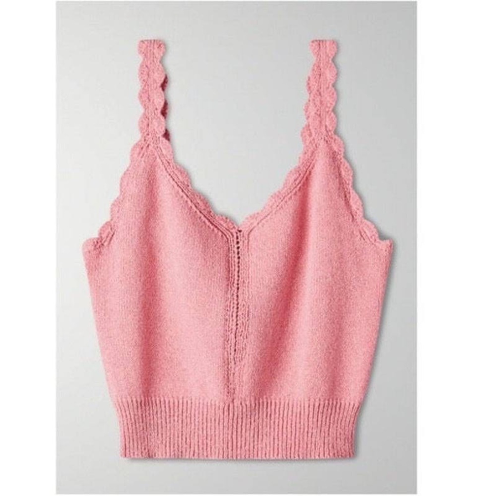 Aritzia Sunday Best Knit Top in Barbie Pink, Size Large